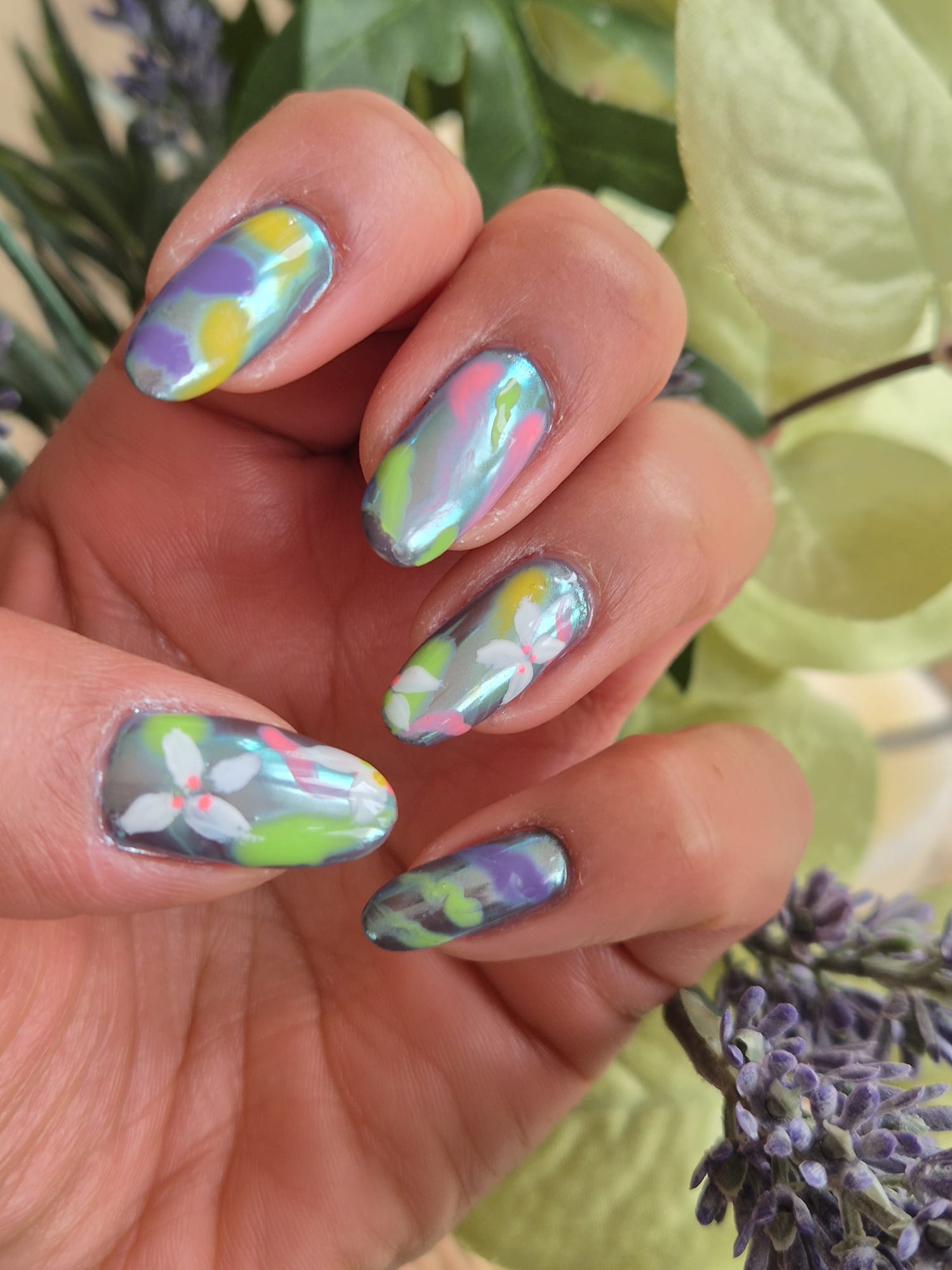 Chrome pastel abstract floral design